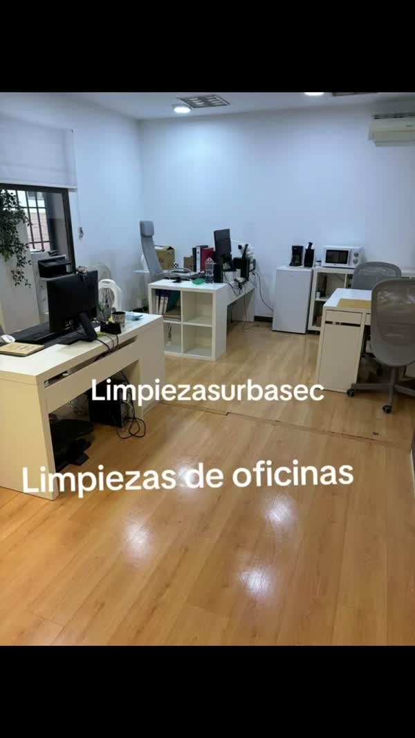 Oficina preparada después de la limpieza